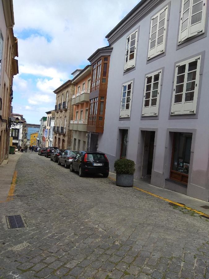 Apartamento Cine Colon Ribadeo Bagian luar foto